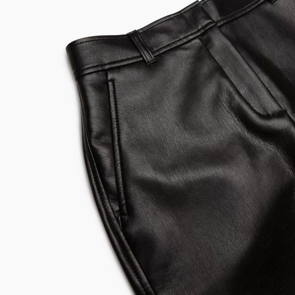 Aritzia Command Pant Size 00 - Picture 3 of 3